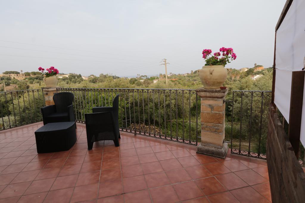 B&B Casale Siciliano Di Miryam Tiralongo Avola Exteriör bild